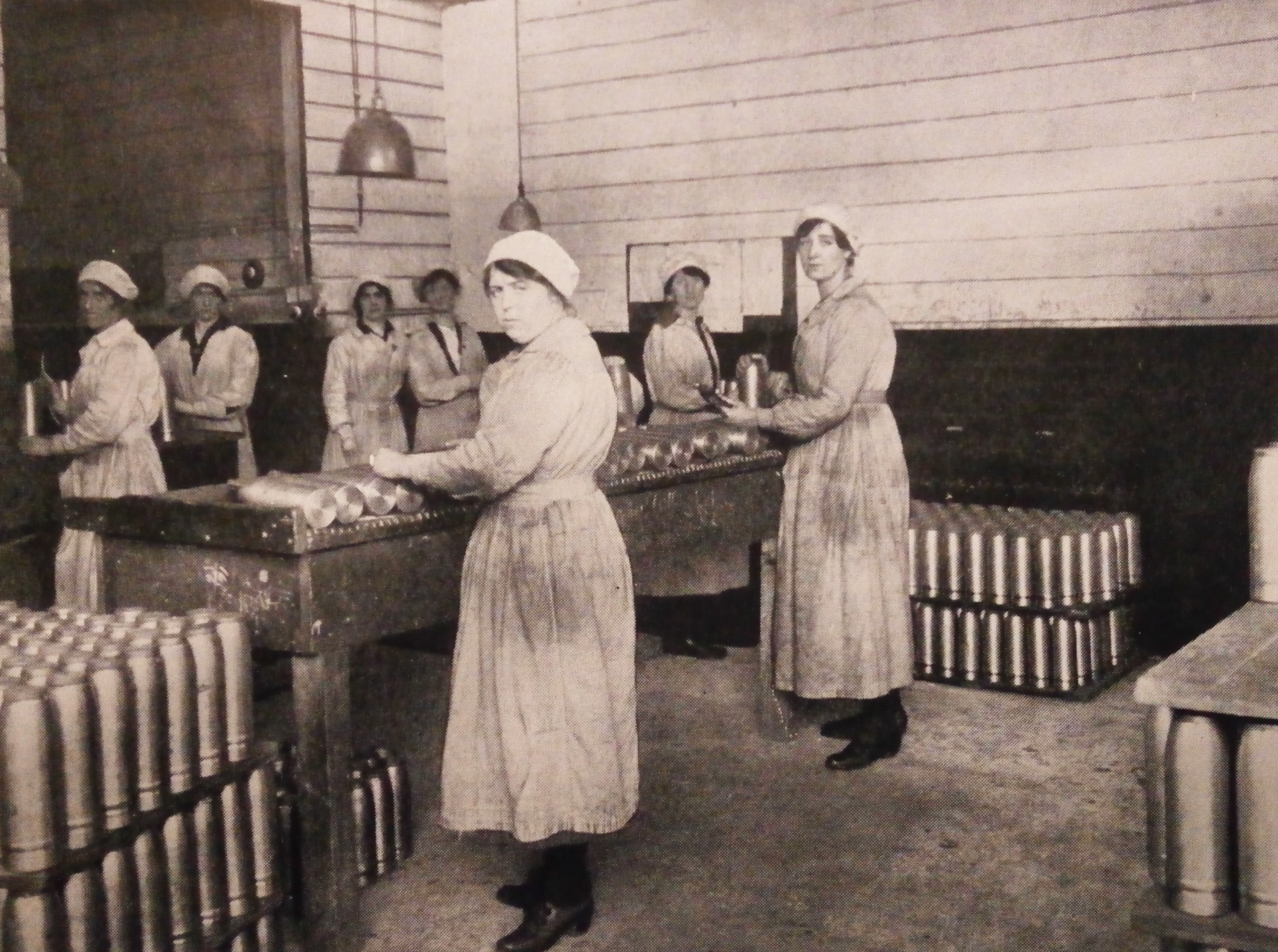 Mary Johnson (to right of photo)- Munitions Worker
