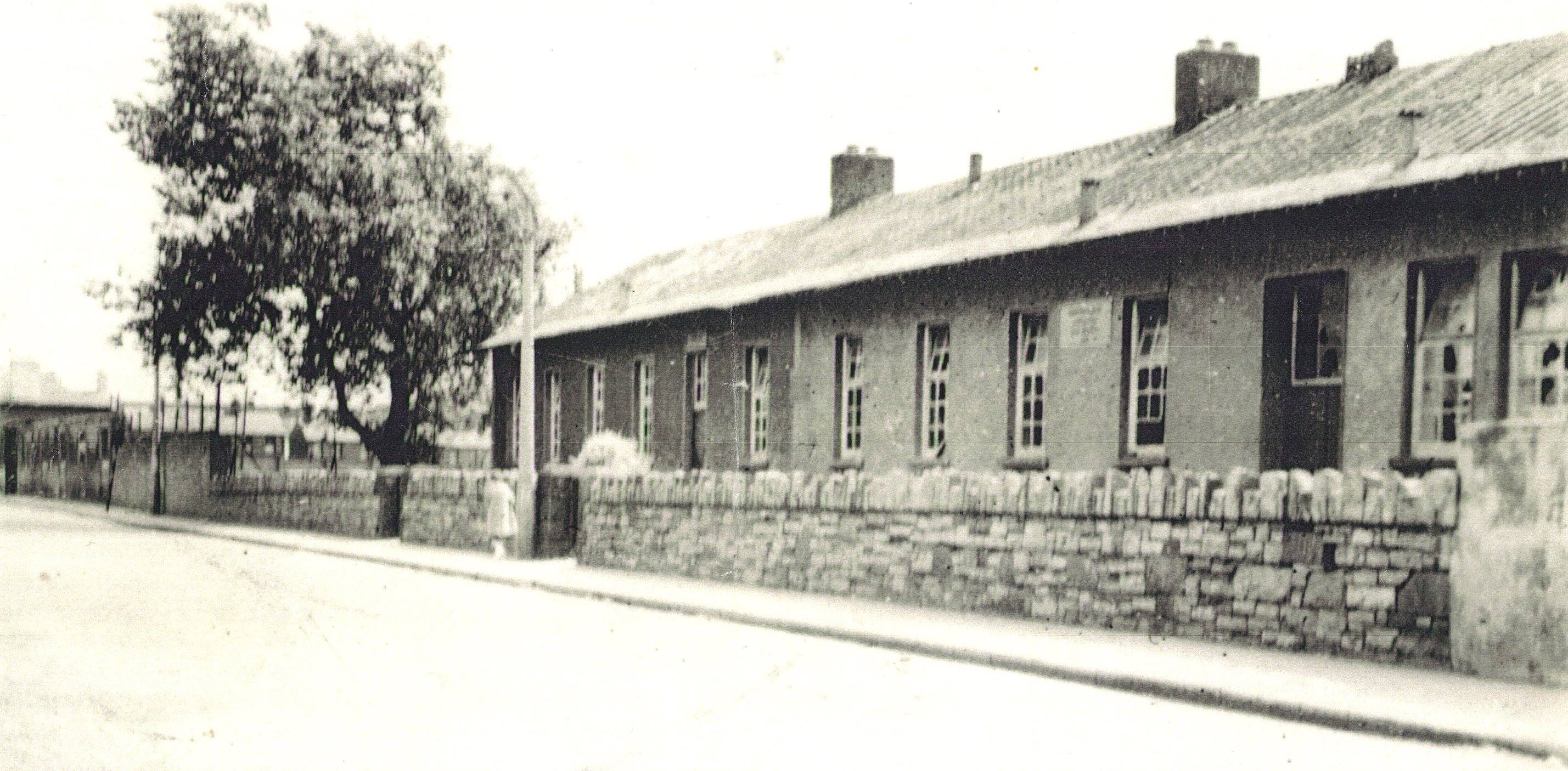School on East Wall Road (current location of St Josephs Co-ed)